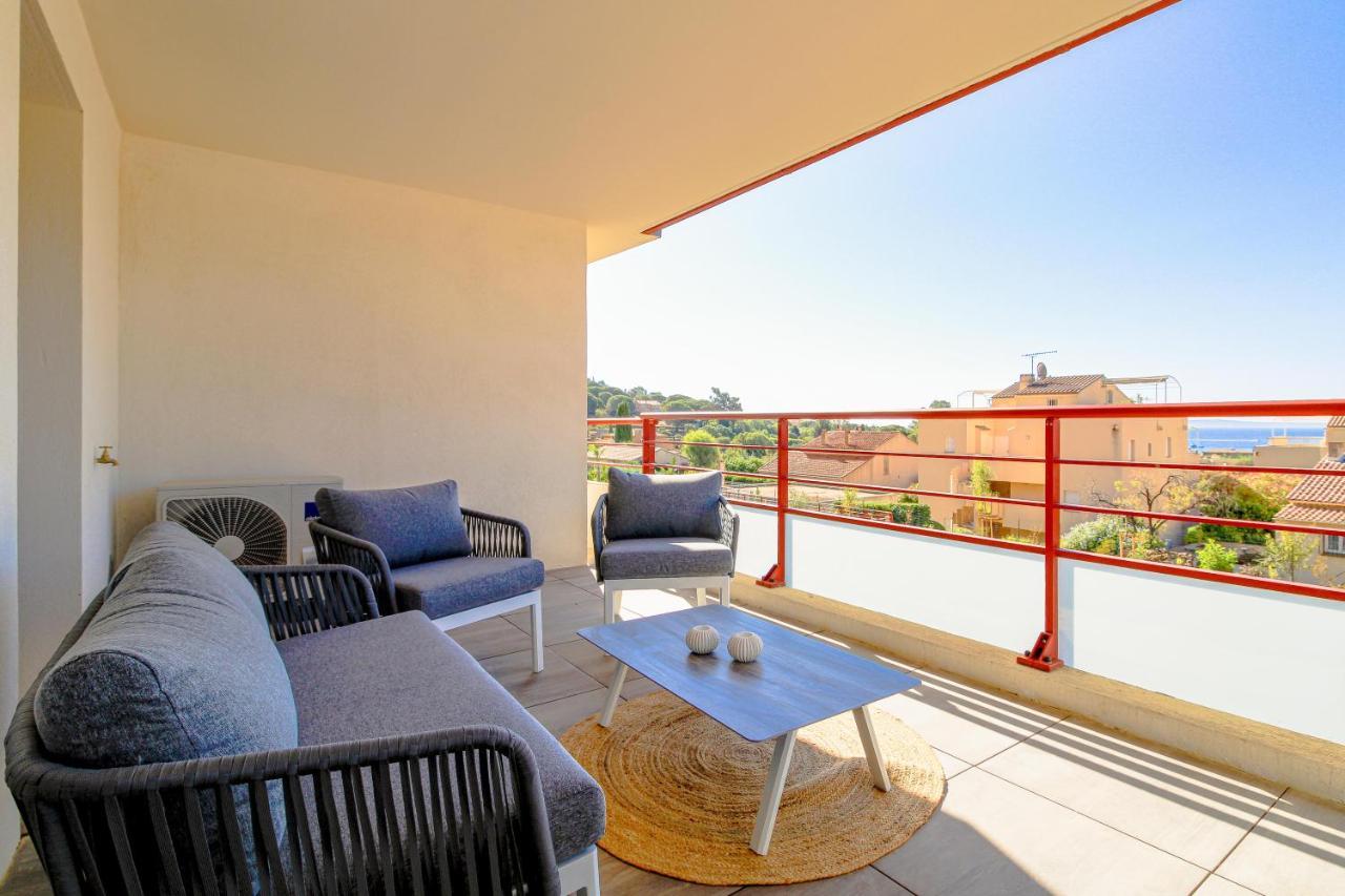 Select' - T2 A Saint-Clair Avec Terrasse, Piscine Et Parking ! - 180Sud-A12 Apartman Le Lavandou Kültér fotó